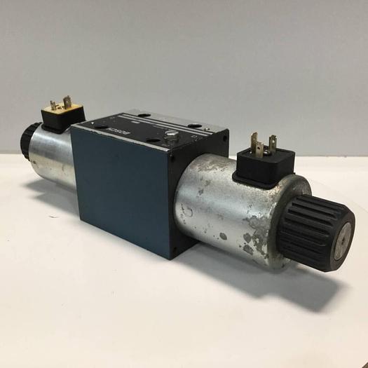 Used BOSCH Valve 0 810 001 402 #91513