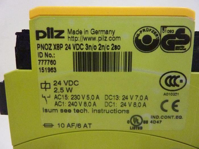 Used PILZ Safety Relay PNOZX8P24VDC3N/O2N/C2SO #46489
