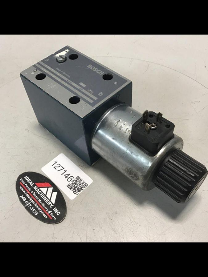 Used BOSCH Valve 0 810 001 899 Used