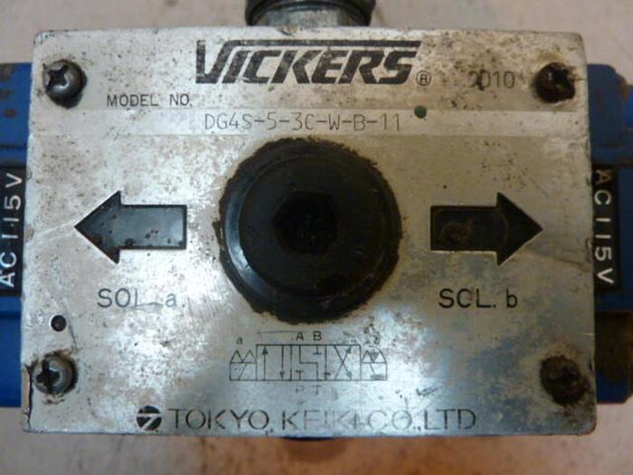 Used VICKERS Valve DG4S-5-3C-W-B-11 #35125