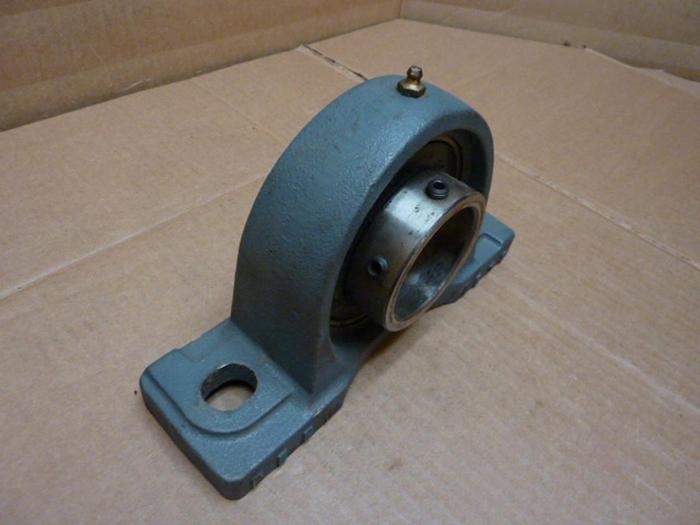 Used PEER Bearing Pillow Block P212 USED DNL SCRAPPED