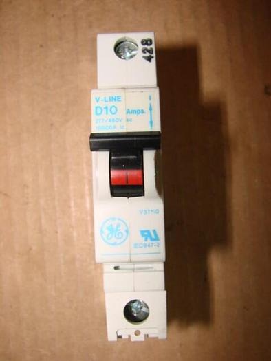 Used GENERAL ELECTRIC / GE 10 Amp Circuit Breaker V37110 #21278