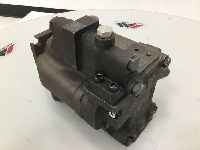 Used VICKERS Hydraulic Vane Pump PVH74QPCRF1S10C16V1931091 Used