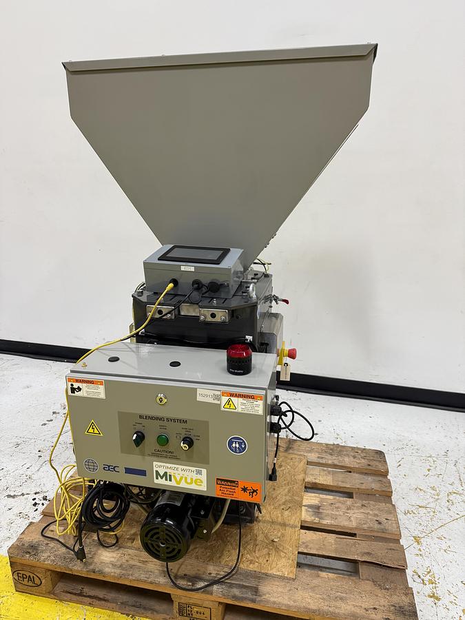 Used DNL / NOT CLEANED 2022 AEC BD-900-2