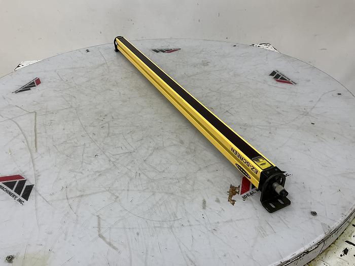 Used BANNER SLSE30-900Q8