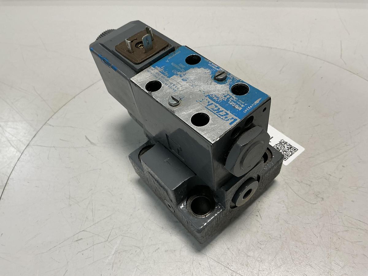 Used VICKERS DG4V-3-2AL-M-U-HL7-60