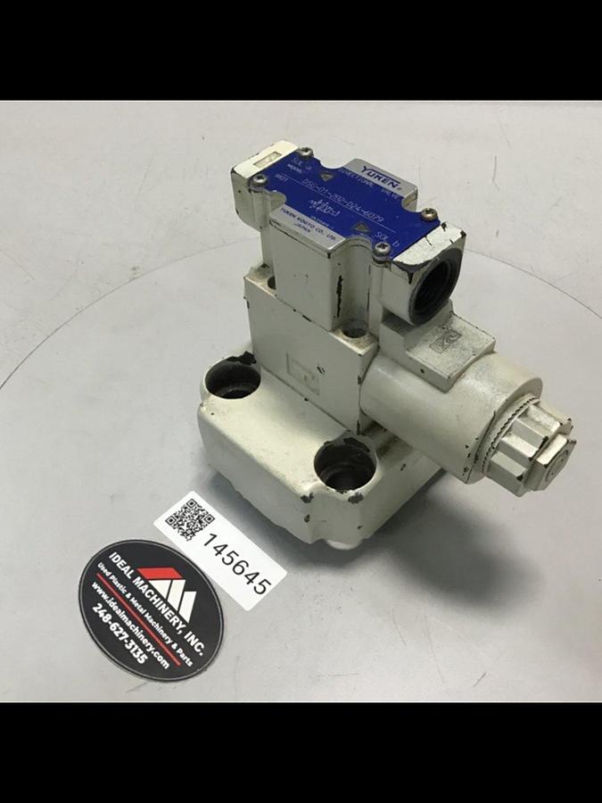 Used YUKEN Valve DSG-01-2B2-D24-6079 Used #145645