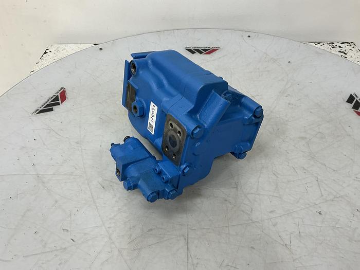 Used Vickers PVH074R