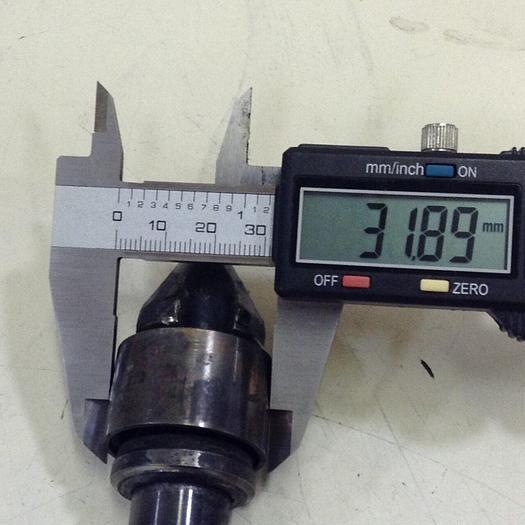 Used CINCINNATI MILACRON 32 mm 3 Piece Screw Tip S/T 32MM #87413