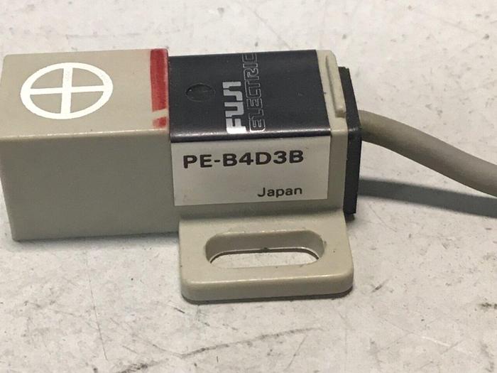 Used FUJI ELECTRIC Proximity Switch PE-B4D3 #128384