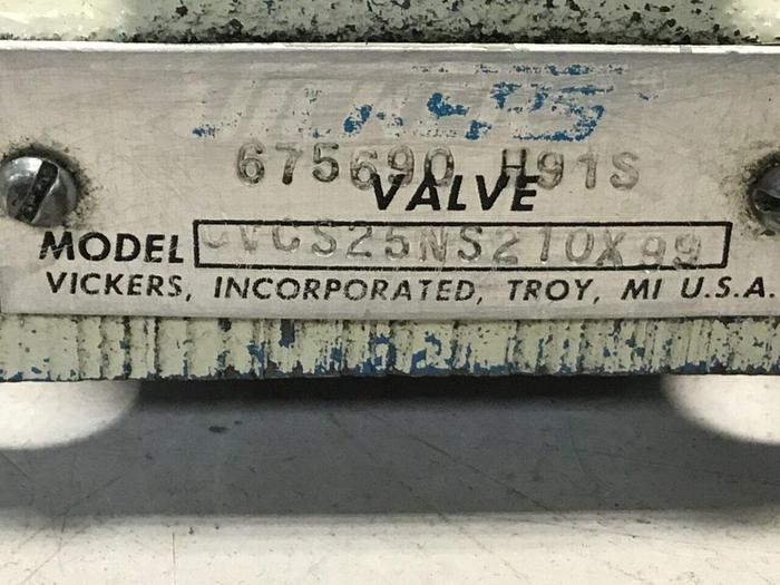 Used VICKERS Valve CVCS25NS210X99 Used