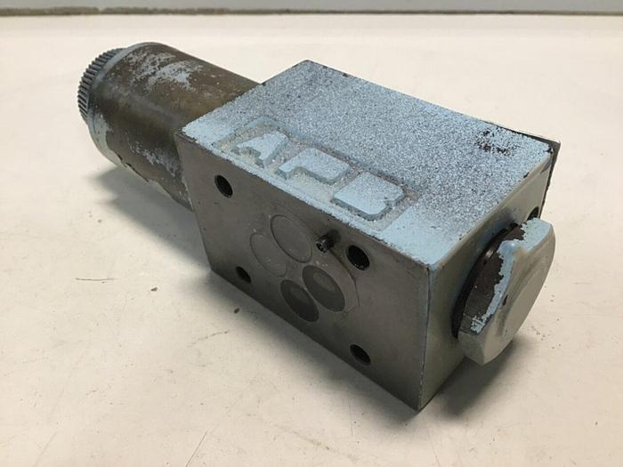 Used VICKERS Directional Valve DG4V3S7AMUHL760EN490 #114940