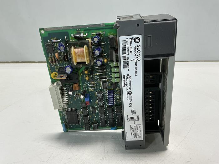 Used ALLEN BRADLEY 1746-N04V