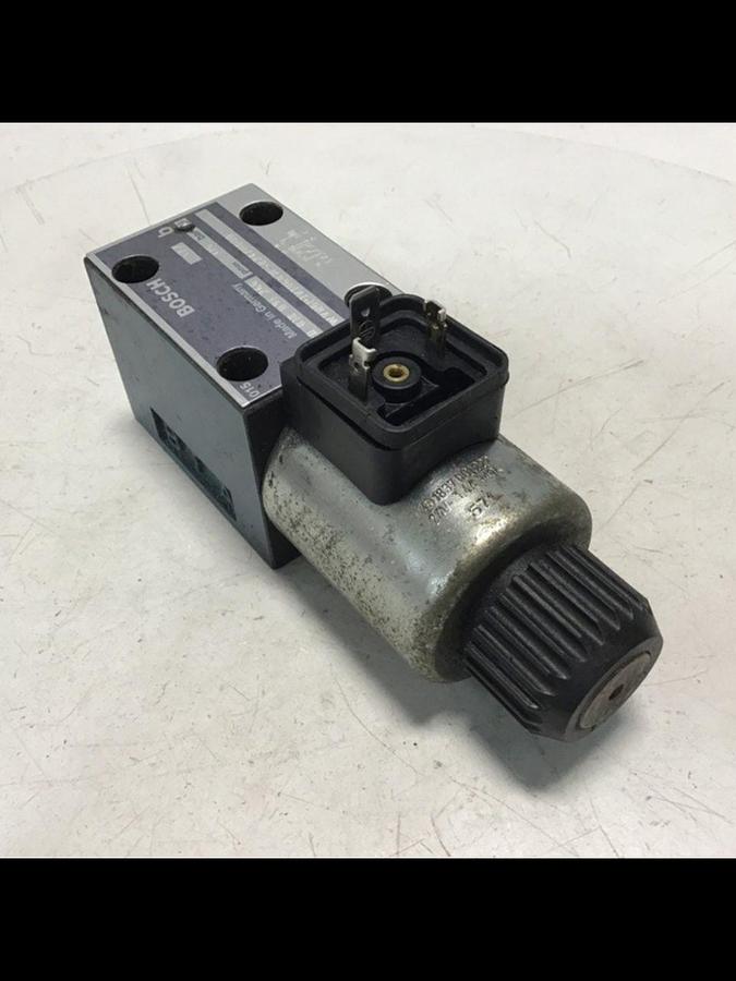 Used BOSCH Valve 0 810 091 266 Used