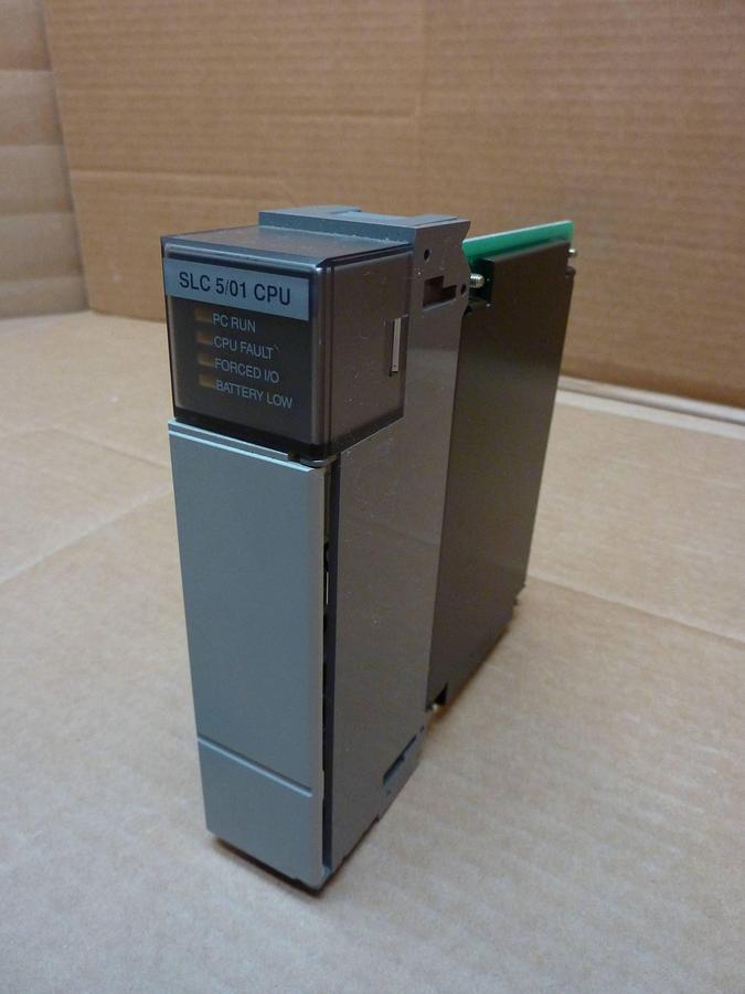 Used ALLEN BRADLEY 5/01 Processor Unit 1747-L511 SER B USED