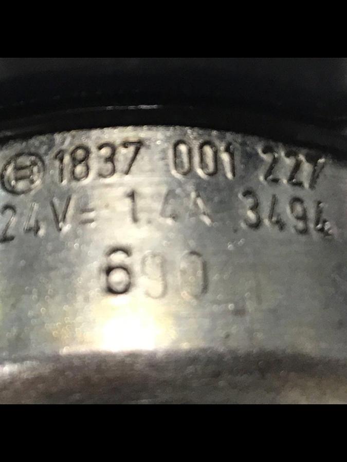 Used BOSCH Directional Valve 081WV06P1V1090WS024/00D51 Used #144820