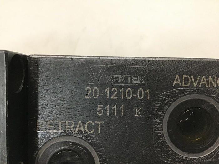 Used VEKTEK Block Cylinder 20-1210-01 #112831