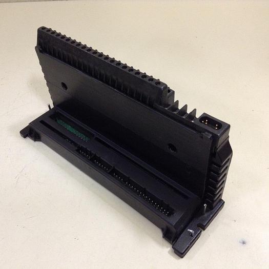 Used GE FANUC Term Module IC660TBD024M #84381