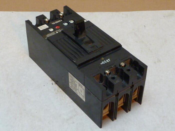 Used GENERAL ELECTRIC / GE 125 Amp Circuit Breaker TFJ236125 Used