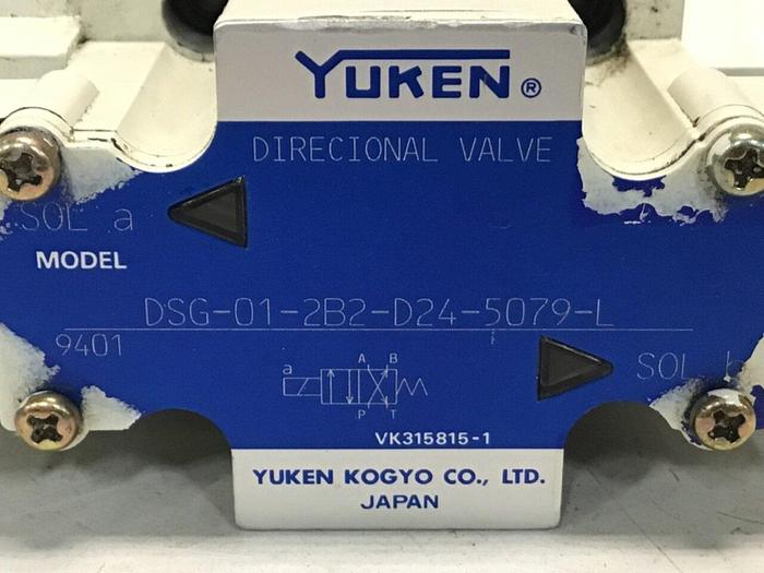 Used YUKEN Valve DSG-01-2B2-D24-5079-L USED