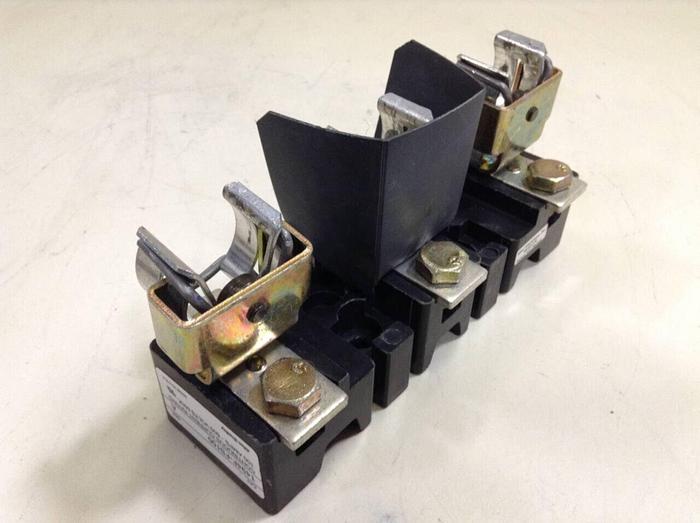 Used ALLEN BRADLEY Trailer Fuse Block 1494F-FS100 SER A #86255