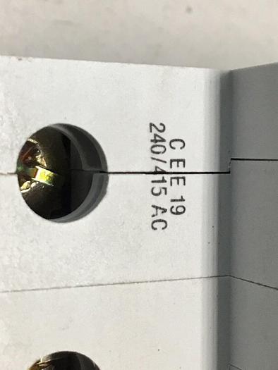 Used SCHRACK 6 Amp Circuit Breaker SD-93G 6A #119654