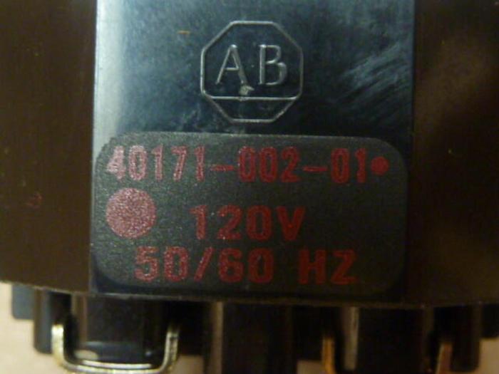 Used ALLEN BRADLEY Pilot Light 800T-PL16 AMBER #30409