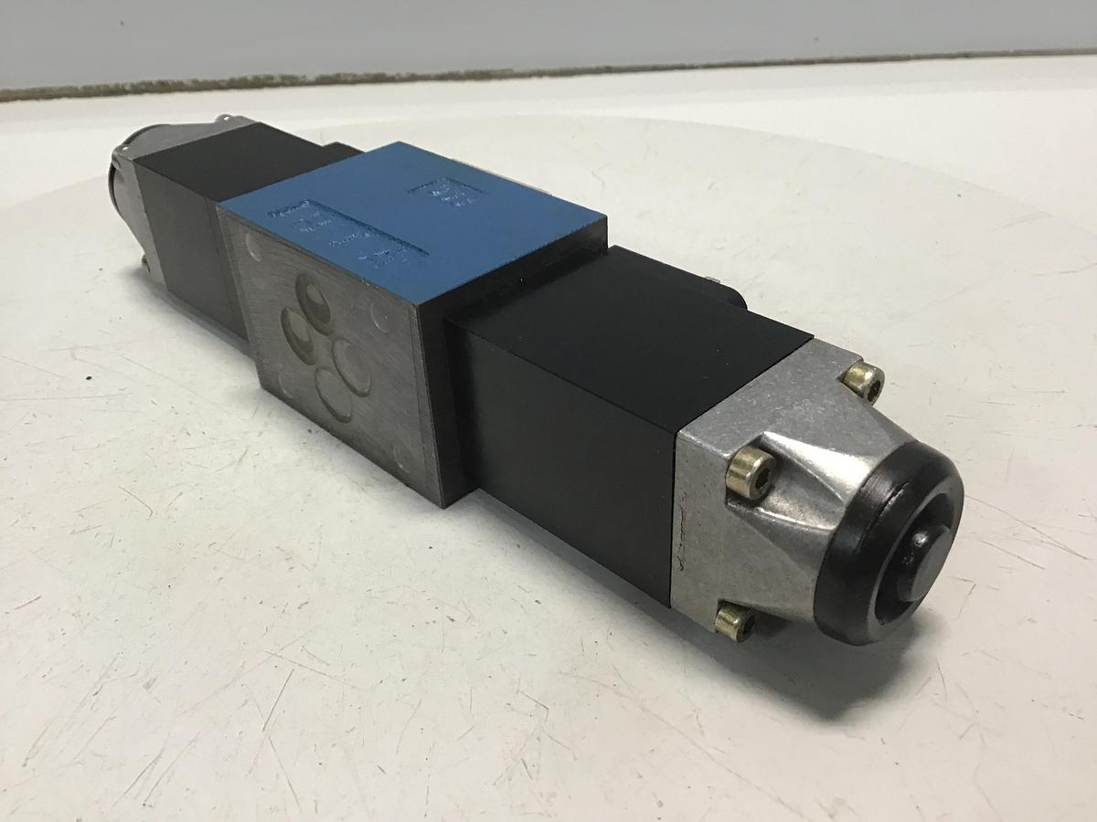 Used REXROTH 4WE6U53/AG24NZ4 Valve Used #140386