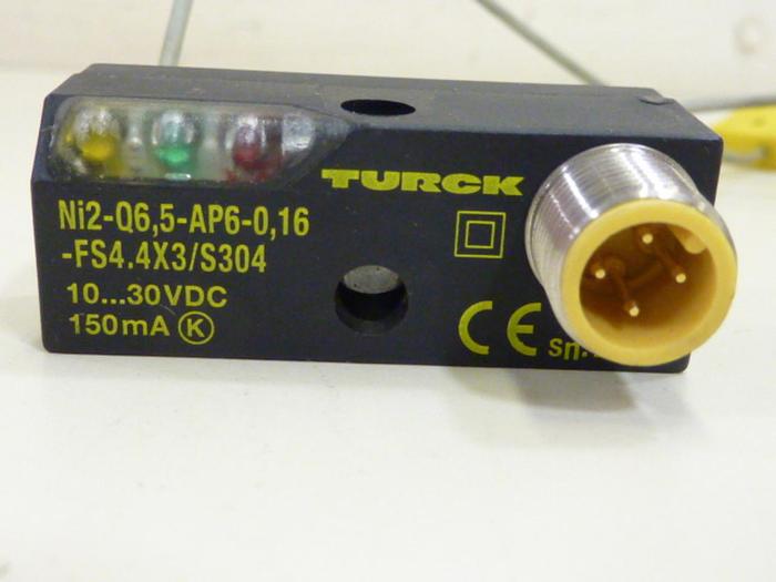 Used TURCK ELEKTRONIK Proximity Switch NI2-Q6,5-AP6-0,16-FS4,4X3/S304 #59078