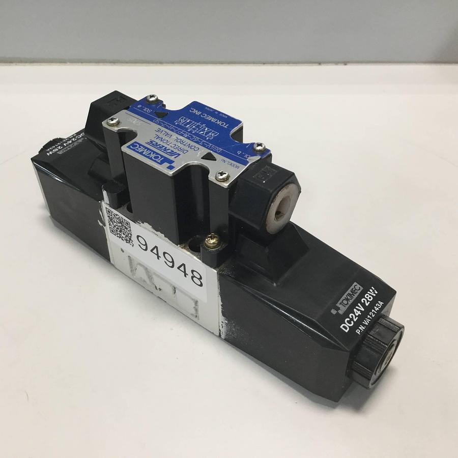 Used VICKERS Directional Control Valve DG4V36CMP7H750 USED