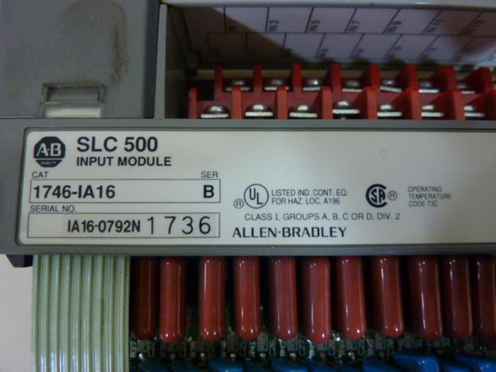 Used ALLEN BRADLEY Input Module 1746-IA16 SER B #110529