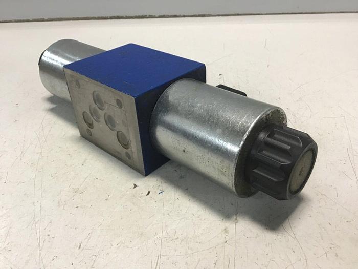 Used REXROTH Valve 4WE10W33/CG24N9K4 #137469