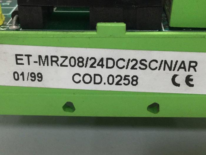Used EUROTEK Breakout Board ET-MRZ08/24DC/2SC/N/AR #105017
