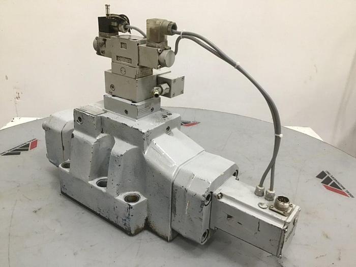 Used REXROTH Valve 4WRKE35W2-1000-21/6A24EZ9/D3MR Used