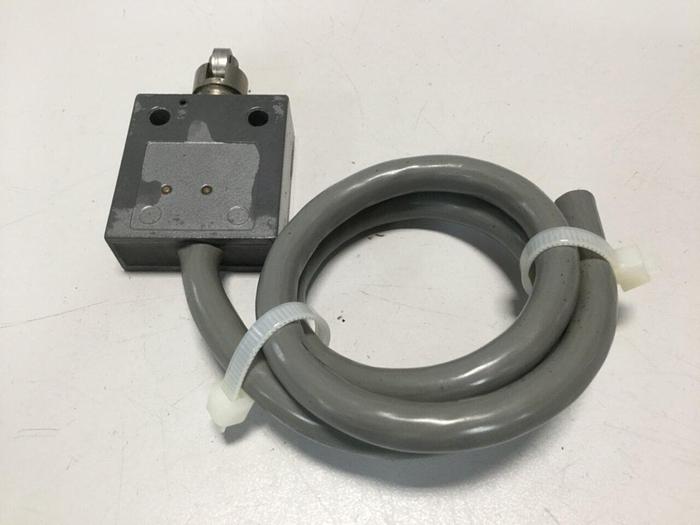 Used HONEYWELL Micro Switch 914CE3-6 #110602
