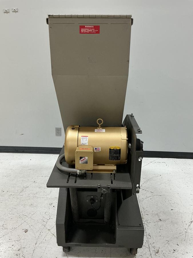 Used AEC MVP1012 Grinder Granulator