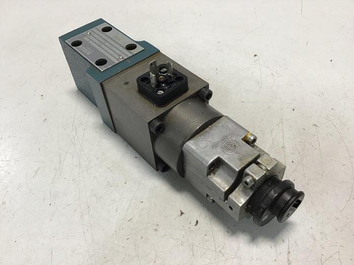 Used BOSCH Valve 0 811 402 003 Used