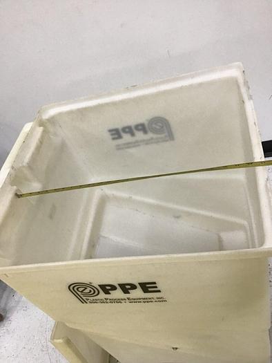 Used PPE Plastic Surge Bin With Lid MTB300 USED