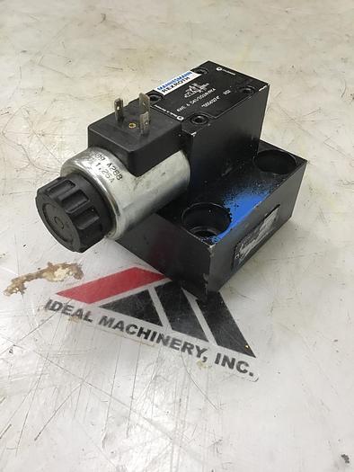 Used REXROTH 4WE6D61EG24N9K4 & Base Valve Used #141457