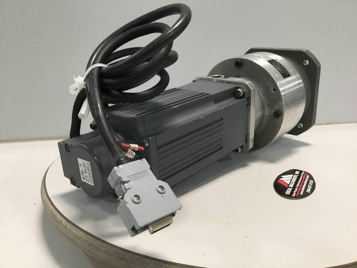 Used MITSUBISHI Servo Motor w/ Gear Motor HA-FH33B Used