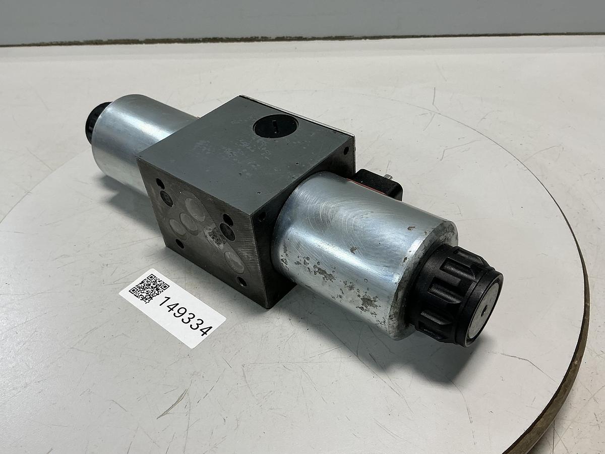 Used REXROTH 4WE 10 J31/CG24N9Z4
