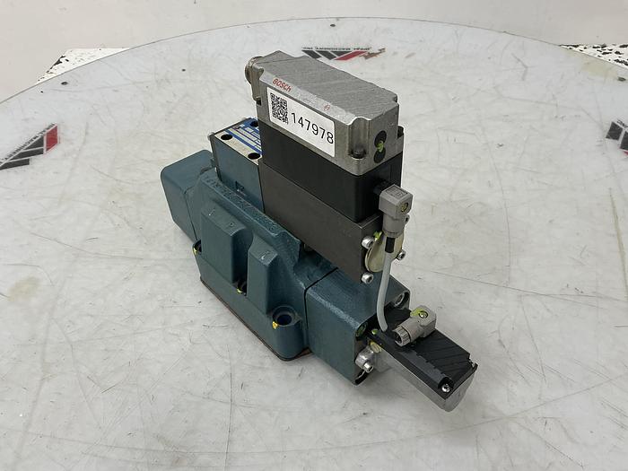 Used MILLER 583-S3E-602