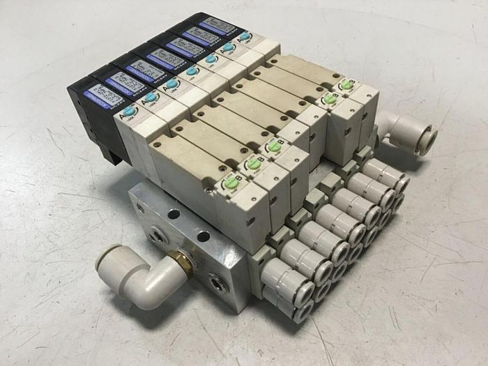 Used KOGANEI Solenoid w/ Valves F10M7AJ #120909