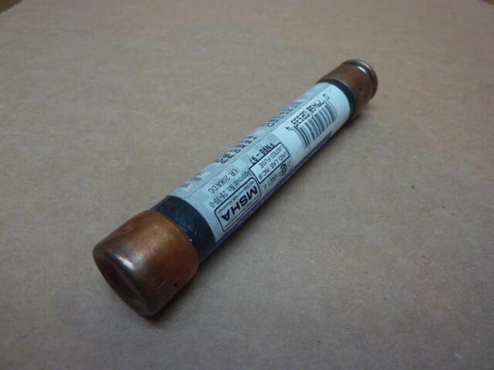 Used LITTELFUSE 12 Amp Indicator Fuse FLSR-12-ID #36152
