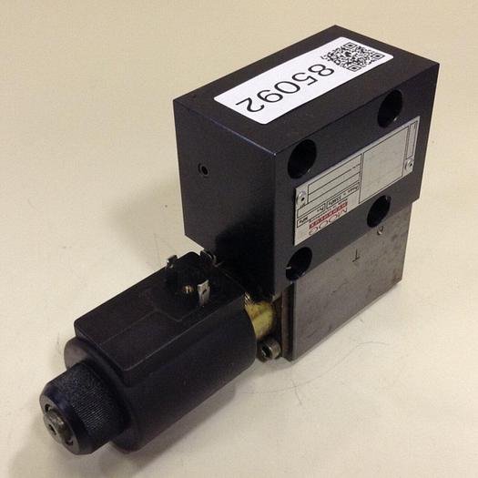 Used MOOG Valve CCE30C1RE06SORC #85092