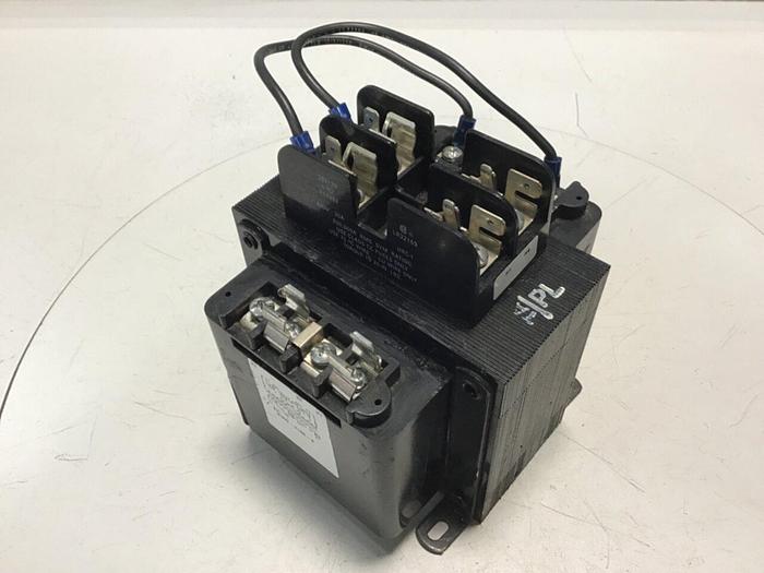 Used CUTLER HAMMER 0.3 kVA Transformer C0300E2AFB #120813