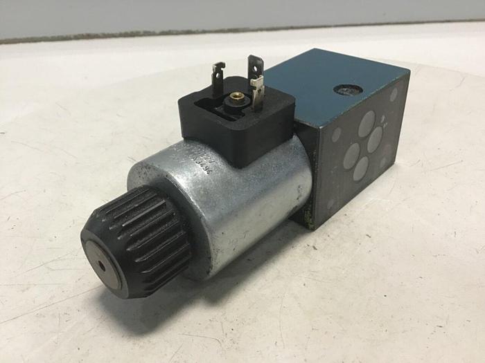 Used BOSCH Directional Valve 0 810 091 227 Used