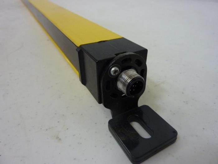 Used STI Light Curtain Receiver MCF47-14-1200-R1 Used