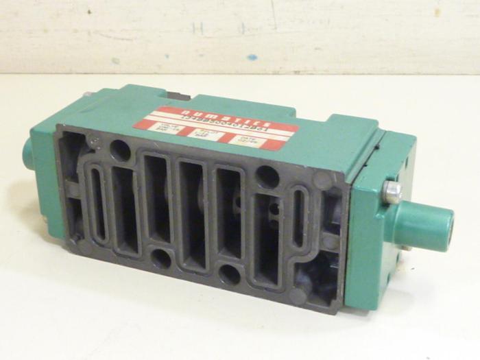 Used NUMATICS Solenoid Valve I34BB5004012B61 USED