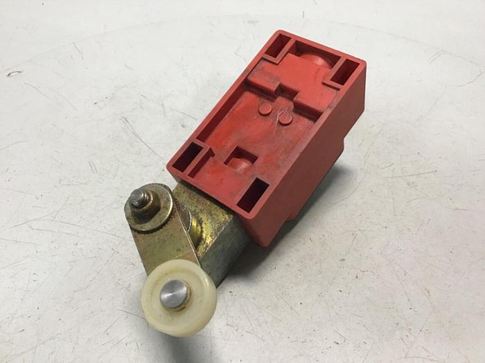 Used BERNSTEIN Limit Switch ENK-UV1Z AHS #121318